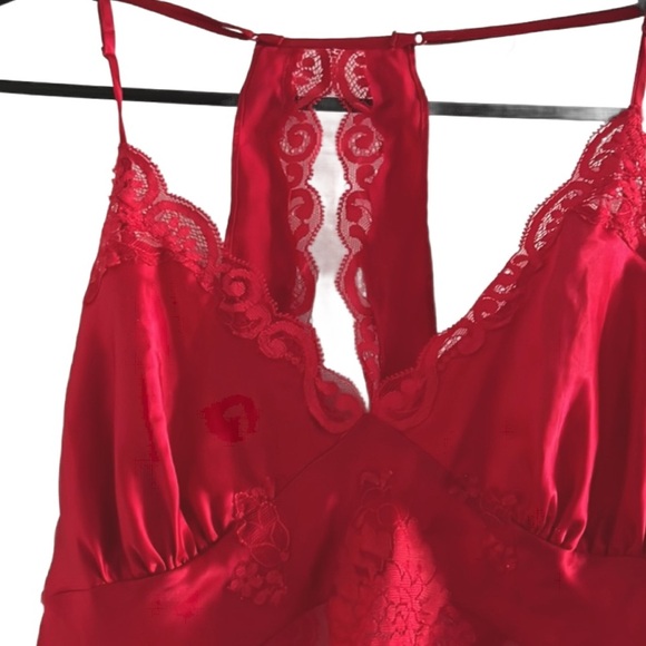 Victoria Secret Red Babydoll Negligee Size Small - Picture 2 of 8
